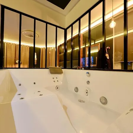 Appartement Centre - Espace Privé - *